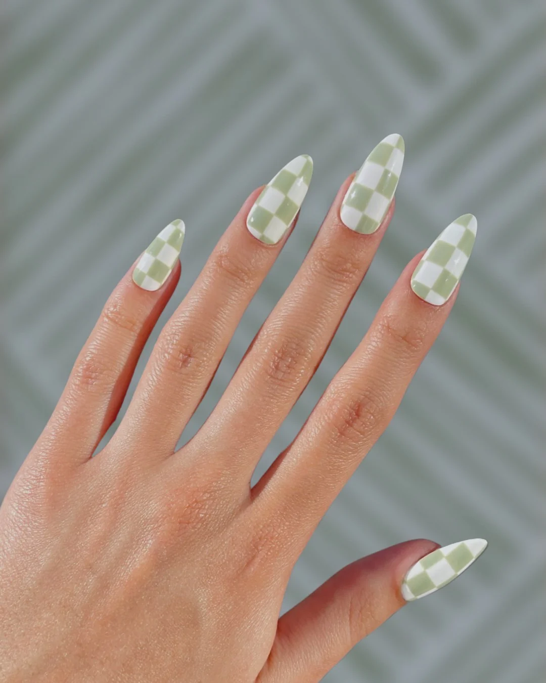 Mint Checkers - Nail Gallerys