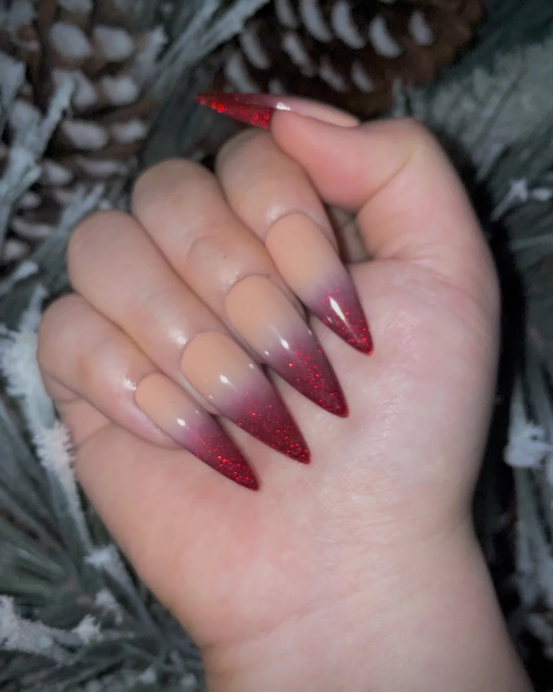 Red Currant - Nail Gallerys