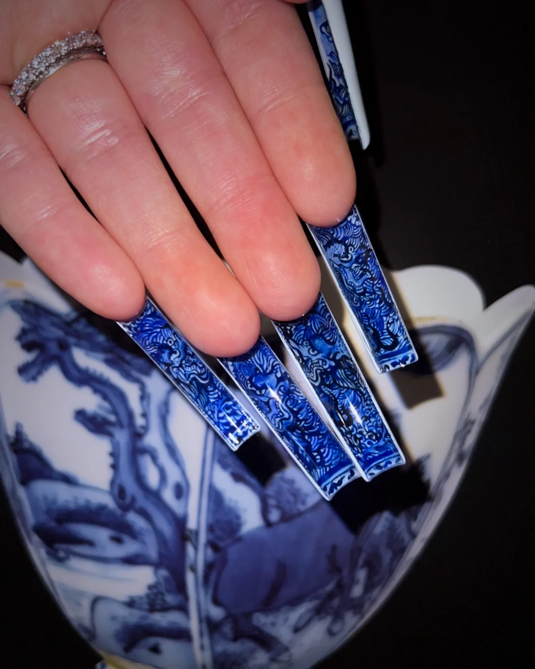 Ming Vase Bottoms - Nail Gallerys