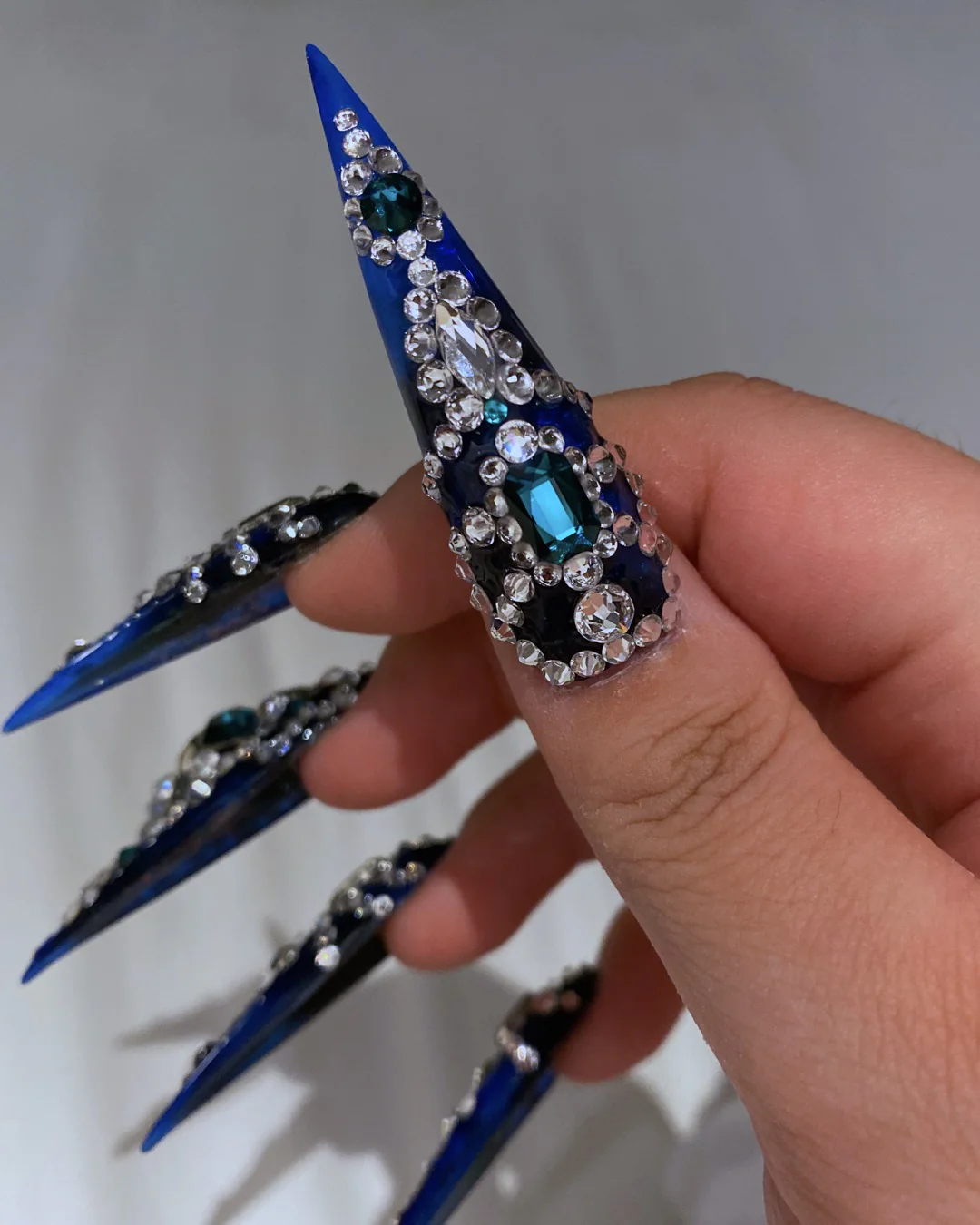 Emerald Cage - Nail Gallerys