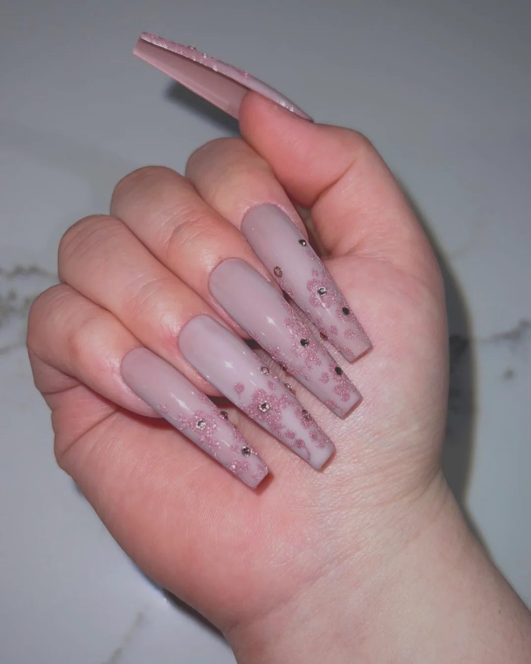 Edwina - Nail Gallerys