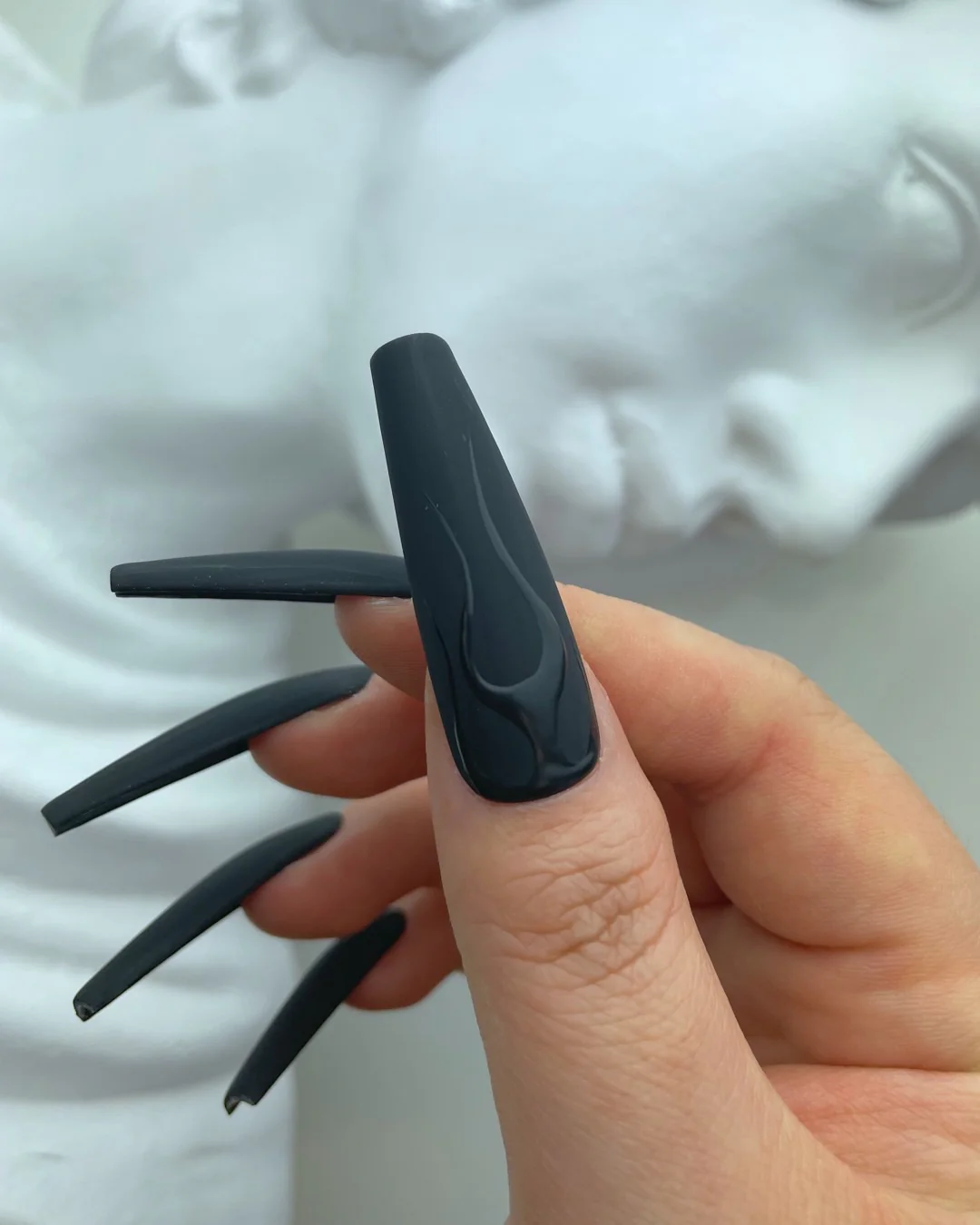 Carbon - Nail Gallerys