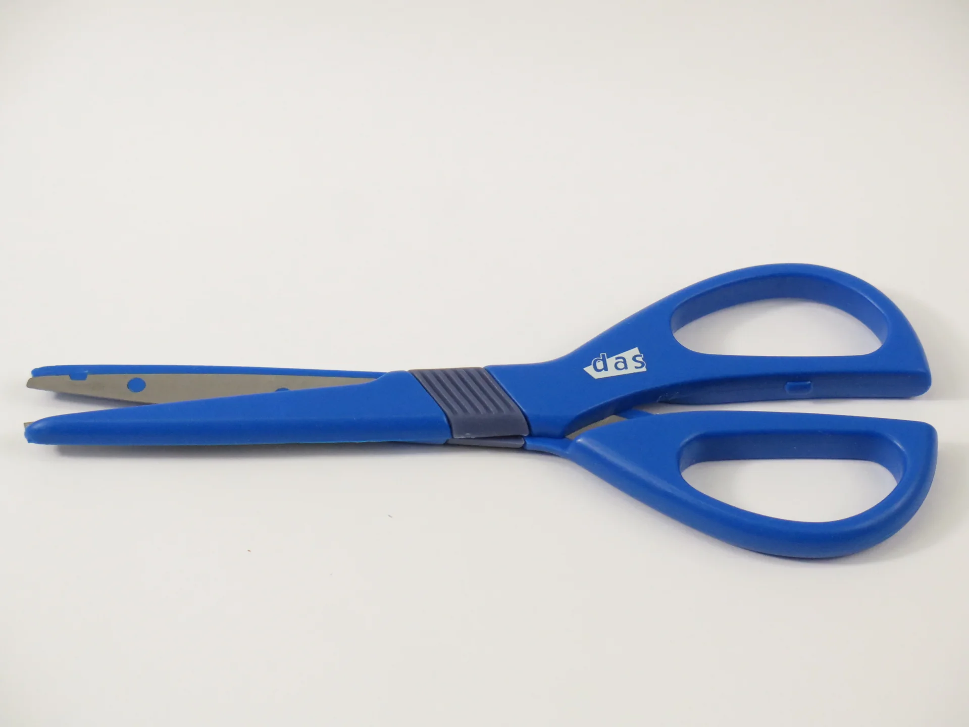 Das 6 3/4 Inch Synchro Safety Scissor - Nail Gallerys