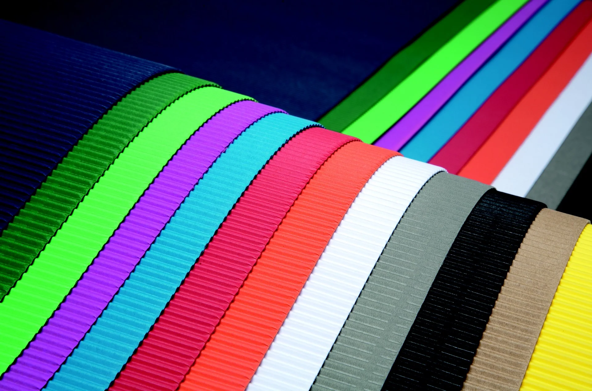 Sadipal Corrugated Card 50x70cm 225gsm - Pack Of 5 - Nail Gallerys