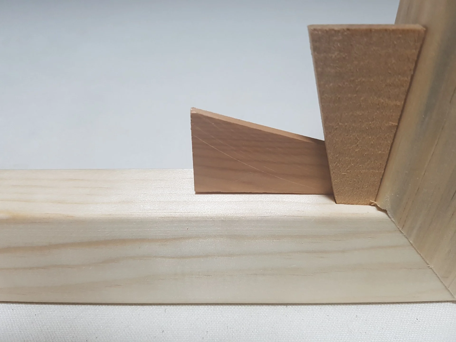 Das Wedges Heavy Duty Pack Of 8 - Nail Gallerys