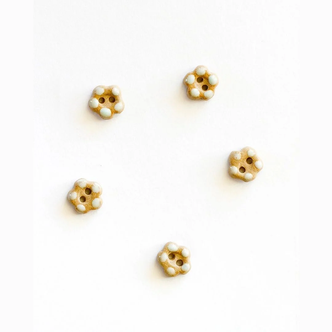 Incomparable Buttons - Small Aqua Flowers - Card of 5 - Nail Gallerys