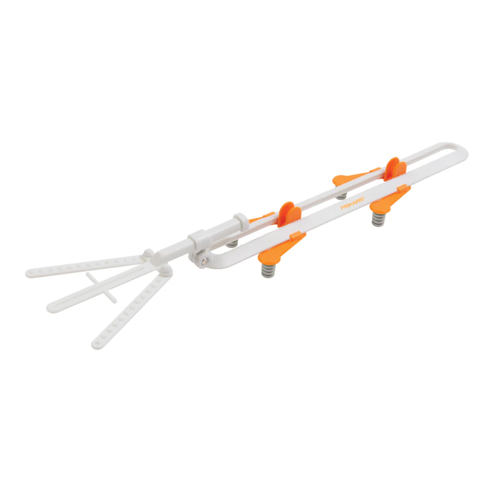 Fiskars Curved Align Tool - Nail Gallerys