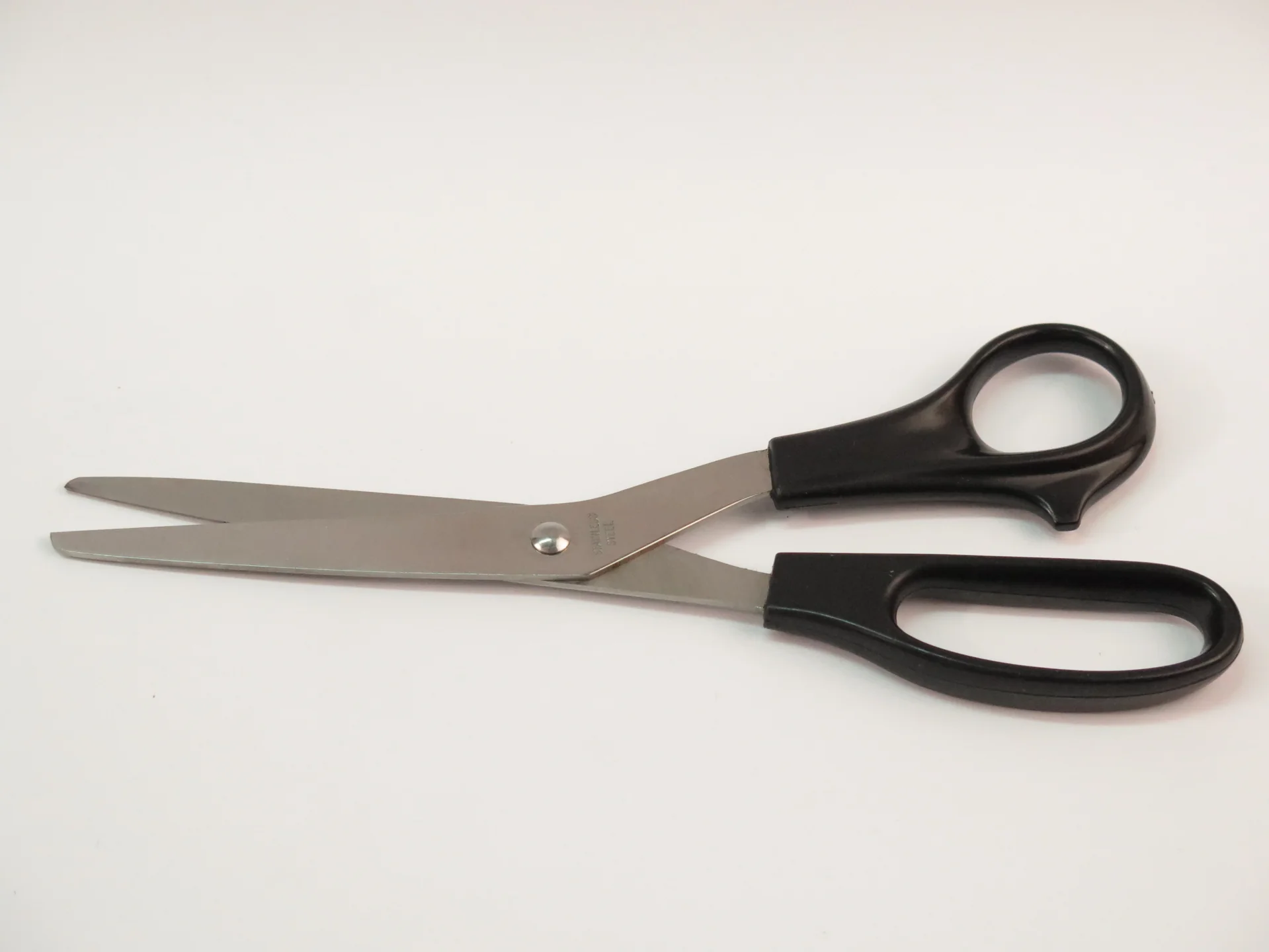 Das 8 Inch Craft Scissors - Nail Gallerys