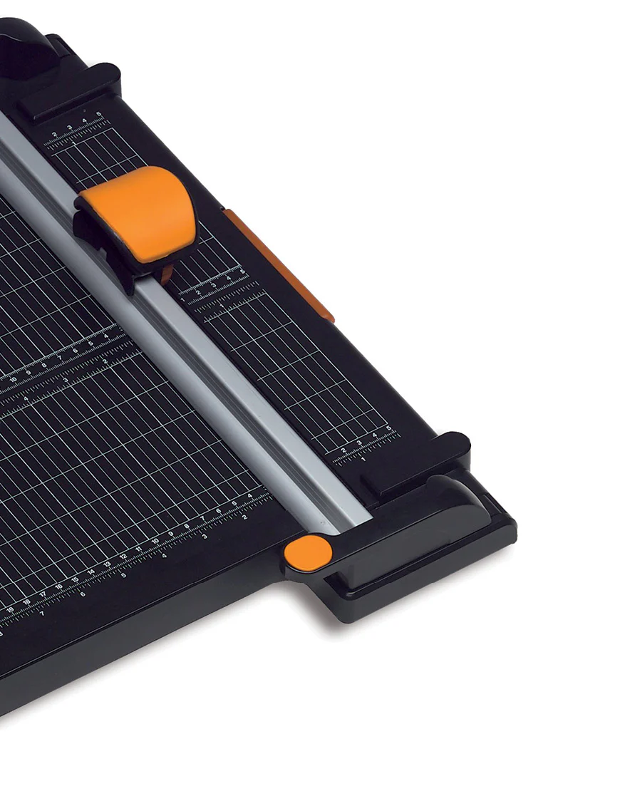 Fiskars Recycled Rotary Trimmer 45mm Blade - Nail Gallerys