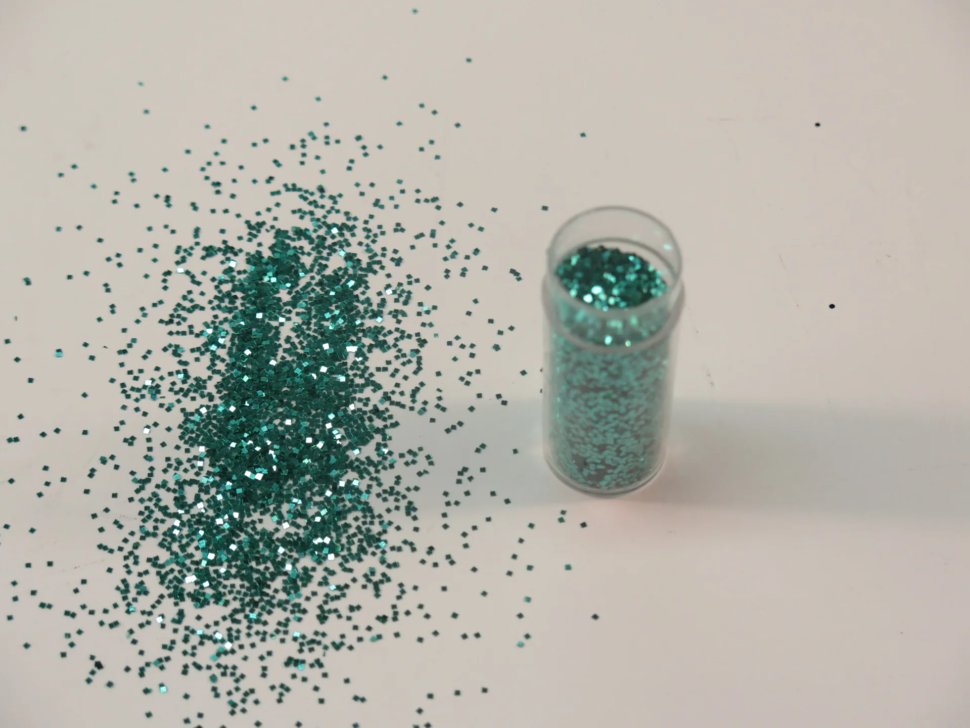 Das Glitter 1/24 Inch 10gm - Nail Gallerys