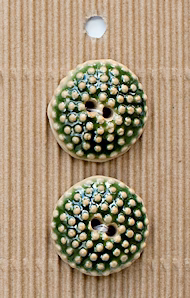 Incomparable Buttons - Round Green Spots - Card of 2 - Nail Gallerys