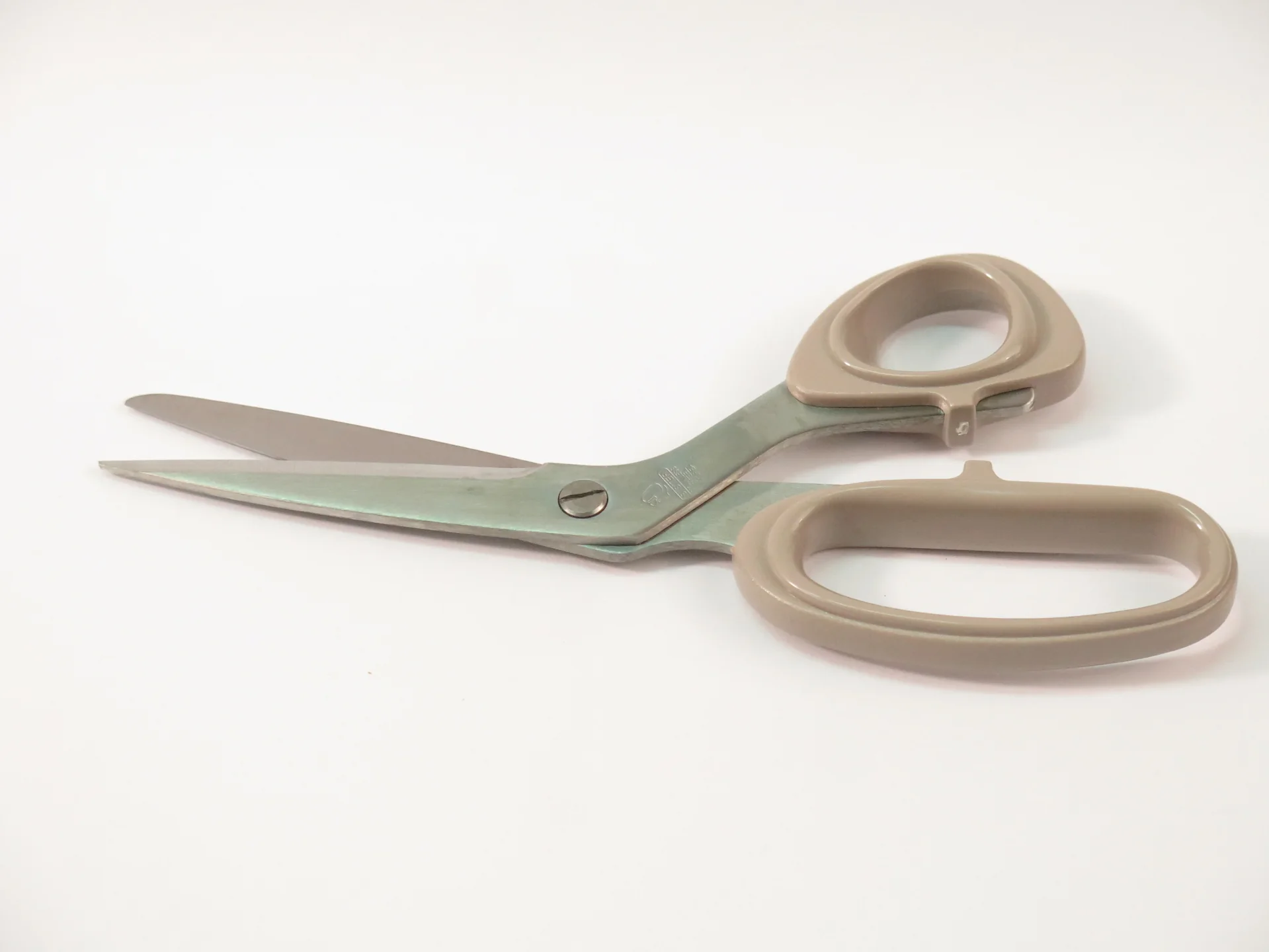 Das 7 12 Inch General Purpose Scissor - Nail Gallerys
