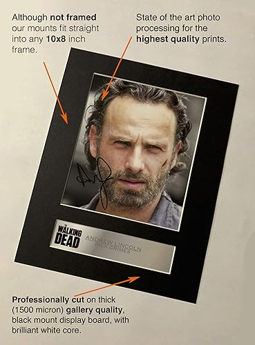 Photo dédicacée encadrée de Melissa McBride, Carol Peletier et Norman Reedus, Daryl Dixon The Walking Dead - Nail Gallerys