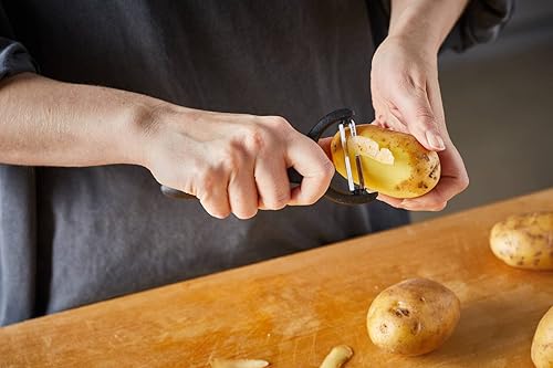 Fiskars Économe en Y, Acier inoxydable, Noir, Essential, 1023824 - Nail Gallerys