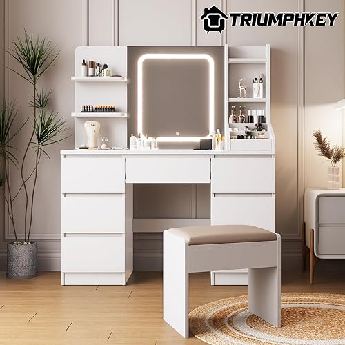 TRIUMPHKEY Coiffeuse avec Miroir LED en 3 Couleurs, Luminosité Réglable, Coiffeuse Moderne avec 4 étagères, 7 Tiroirs et 2 Compartiments, Meuble de Chambre, Blanc - Nail Gallerys
