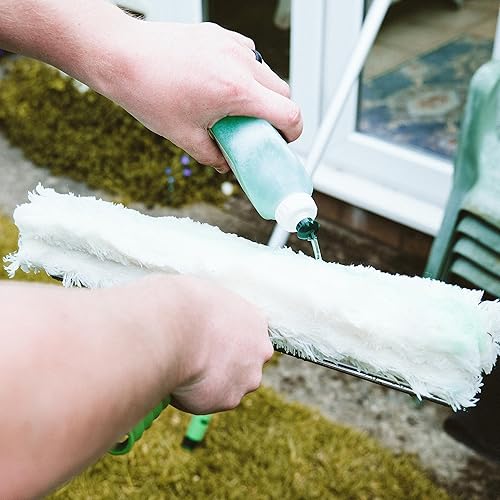 UNGER AK130 Kit de Nettoyage pour Jardin d'hiver (avec détergent, raclette pour vitres, Barre d'extension, Chiffons en Microfibre, Nettoyage sans Traces) - Nail Gallerys