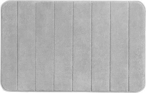 WENKO Tapis de Bain Memory Foam Stripes, Gris Clair - Tapis de Bain, antidérapant, qualité très Douce avec Rembourrage en Mousse Memory, Polyester, 50 x 80 cm, Gris Clair - Nail Gallerys