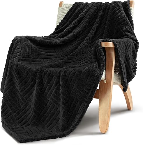 Whale Flotilla Plaid Couverture Polaire, Jeté de Canapé, Couverture Douce et Chaude, avec Motif Jacquard Décoratif pour Toutes Les Saisons, 220 X 240 cm, Vert Olive - Nail Gallerys