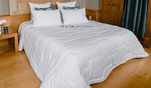 Colas Normand - Couette Anti Acariens et Antibactériens - Tempérée - 280x240cm - Action Longue durée - Hygiène Parfaite - Microfibre - Doux et Confortable - Lavable - Fabrication française - Nail Gallerys