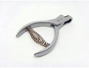 Obtenez des encoches régulières et précises Encocheuse de motifs ou modèles - Nail Gallerys