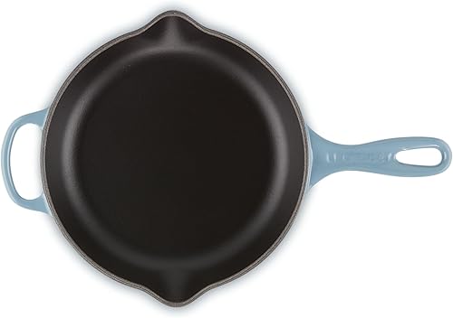 Le Creuset Skillet Signature en Fonte Émaillée, Rond, Ø 23 cm, 1.93 kg, Chambray, 20182234340422 - Nail Gallerys
