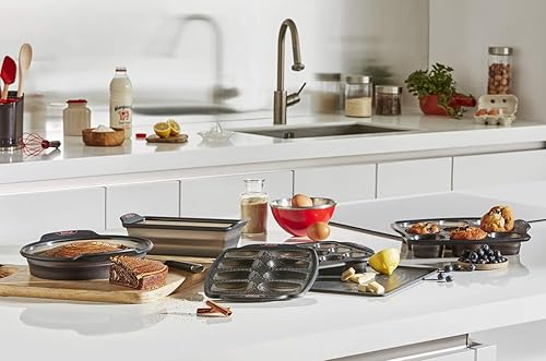 Tefal Crispybake Set 3 Manqué Cake 24 cm + 9 Muffins Rétractable 30x29cm Moule à Gâteau Silicone 100 Pour cent Platinium Haute Résistance YY4221FA, Noir - Nail Gallerys