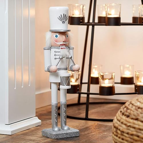 Cepewa Figurine casse-noisette en bois, composée de tambour, 38 cm, blanc et argenté, décoration de Noël, style des Monts Métallifères, concasseur à noix, 1 pièce - Nail Gallerys