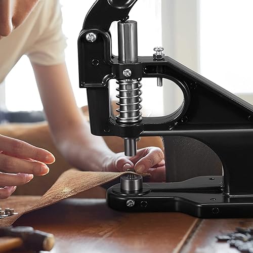 Machine pour Oeillet avec Marteau, SEAAN Oeillet De Presse, avec 3 Matrices et 3000 Pièces d'œillets dorés et Argentés pour Bannière, Enseigne, Affiche, Rideau, ceintures, vêtements, chaussures - Nail Gallerys