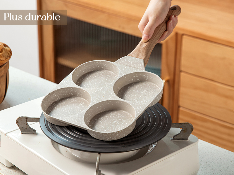 CAROTE Poêle à 4 Emplacements